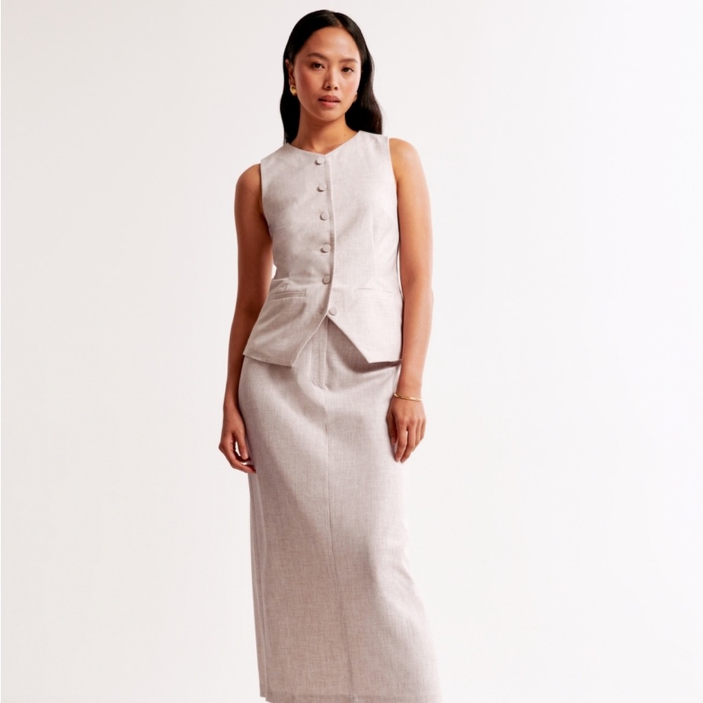 A&F Mara Button Through Vest